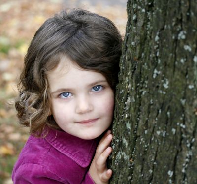 あなたのお子さんは子供は恥ずかしがり屋 うちの子 恥ずかしがりやなの と親が言ってはいけない理由