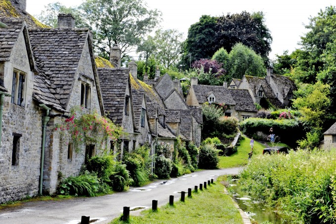 イギリス親子留学前に立ち寄ったコッツウォルズ（Cotswolds）の古民家集落